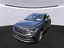 Delfingrau metallic (metallic) Gebraucht 2022 VW Tiguan Elegance SUV | 30.430 € (Superpreis)