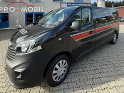 Mitternacht schwarz (mi2) Gebraucht 2017 Opel Vivaro Van | 11.400 € (Teuer)