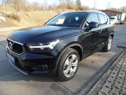 Onyx black / metallic (metallic) Gebraucht 2019 Volvo XC40 Momentum SUV | 26.800 €