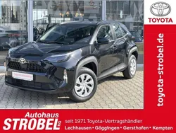 Mysticschwarz mica Neu 2025 Toyota Yaris Cross Business Edition SUV | 24.880 €
