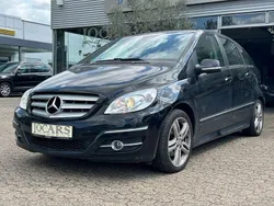 Schwarz Gebraucht 2010 Mercedes B180 Van / Kleinbus | 9.950 € (Etwas zu teuer)