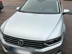 Grau Gebraucht 2018 VW Passat Limousine | 15.300 € (Etwas zu teuer)