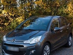 Grau Gebraucht 2015 Citroën C3 PureTech Kleinwagen | 5.100 € (Fairer Preis)