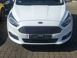 Weiß Gebraucht 2016 Ford S-MAX Titanium Van / Kleinbus | 10.000 € (Guter Preis)