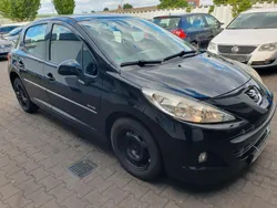Schwarz Gebraucht 2012 Peugeot 207 Forever Kleinwagen | 3.490 € (Fairer Preis)