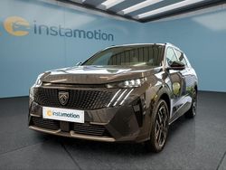 Grau Gebraucht 2025 Peugeot 5008 Van / Kleinbus | 45.349 €