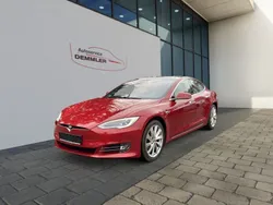 Rot Gebraucht 2019 Tesla Model S Limousine | 37.500 € (Etwas zu teuer)