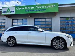Weiß Gebraucht 2022 Mercedes E450 AMG Limousine | 46.950 € (Superpreis)