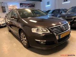 Braun Gebraucht 2010 VW Passat Limousine | 2.500 € (Superpreis)