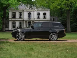 Schwarz Gebraucht 2014 Land Rover Range Rover Autobiography SUV | 34.500 € (Etwas zu teuer)