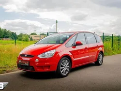 Rot Gebraucht 2007 Ford S-MAX Titanium Van / Kleinbus | 6.900 € (Teuer)