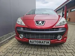 Farbe luziferrot/metallic Gebraucht 2007 Peugeot 207 Sport Kleinwagen | 4.444 € (Etwas zu teuer)