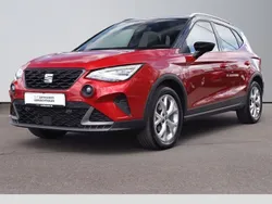 Rot Gebraucht 2022 Seat Arona FR-Line SUV | 19.985 € (Fairer Preis)