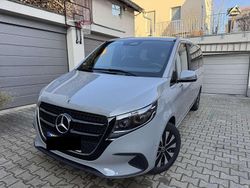 Grau Gebraucht 2024 Mercedes V300 Style Van / Kleinbus | 76.500 € (Guter Preis)