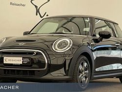Midnight black metallic Gebraucht 2022 Mini Cooper SE Essential Kleinwagen | 18.440 € (Fairer Preis)