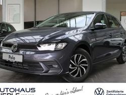 Grau Gebraucht 2023 VW Polo Life Limousine | 20.890 € (Fairer Preis)