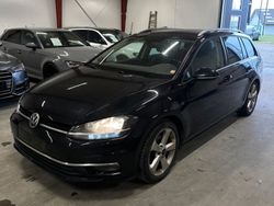 Schwarz Gebraucht 2018 VW Golf VII Highline Kombi | 6.800 € (Guter Preis)