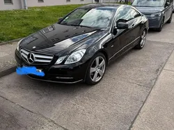 Schwarz Gebraucht 2011 Mercedes E200 Coupé | 7.000 € (Superpreis)