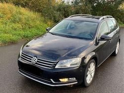 Schwarz Gebraucht 2011 VW Passat Highline Kombi | 7.900 € (Guter Preis)