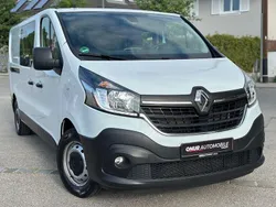 Gletscherweiss Gebraucht 2021 Renault Trafic Komfort Van | 26.950 € (Fairer Preis)
