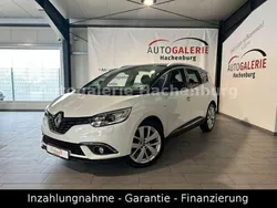 Weiß Gebraucht 2019 Renault Scénic IV LIMITED Van / Kleinbus | 14.990 € (Fairer Preis)