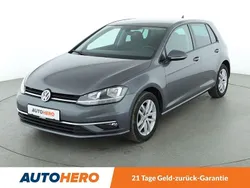 Grau Gebraucht 2017 VW Golf VII Comfortline Limousine | 15.470 € (Fairer Preis)