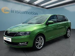 Grün Gebraucht 2019 Skoda Rapid Limousine | 12.249 € (Etwas zu teuer)