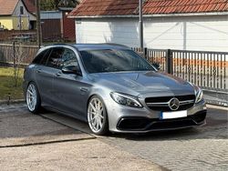 Grau Gebraucht 2015 Mercedes C63 AMG AMG Kombi | 28.000 € (Teuer)