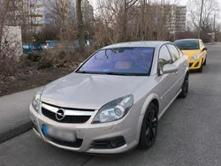 Silber Gebraucht 2007 Opel Vectra Limousine | 2.800 € (Fairer Preis)