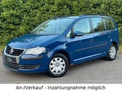 Blau Gebraucht 2010 VW Touran Conceptline Van / Kleinbus | 2.990 € (Superpreis)