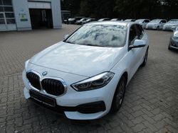 Weiß Gebraucht 2024 BMW 118 Kleinwagen | 23.980 € (Guter Preis)