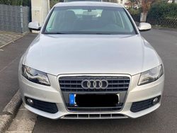Silber Gebraucht 2012 Audi A4 Ambiente Limousine | 4.900 € (Superpreis)