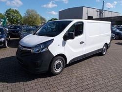 Weiß Gebraucht 2017 Opel Vivaro Van | 15.500 € (Guter Preis)