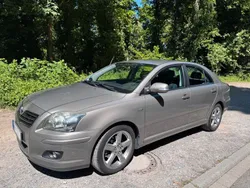Beige Gebraucht 2007 Toyota Avensis Sol Limousine | 2.000 € (Guter Preis)