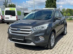 Grau Gebraucht 2017 Ford Kuga Titanium SUV | 15.700 € (Fairer Preis)