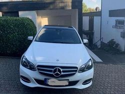 Gebraucht 2015 Mercedes E220 Avantgarde Limousine | 19.000 € (Fairer Preis)