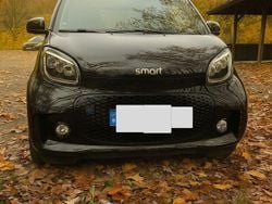 Schwarz Gebraucht 2021 Smart ForTwo Electric Drive Prime Coupé | 11.900 € (Fairer Preis)