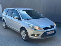 Silber Gebraucht 2008 Ford Focus Style Kombi | 1.750 € (Fairer Preis)