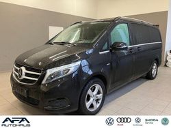 Schwarz Gebraucht 2017 Mercedes V250 Avantgarde Van / Kleinbus | 35.444 € (Guter Preis)