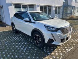 Weiß Gebraucht 2021 Peugeot 2008 SUV | 13.900 € (Superpreis)