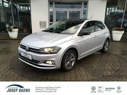 Silber Gebraucht 2022 VW Polo Comfortline Limousine | 17.799 € (Fairer Preis)