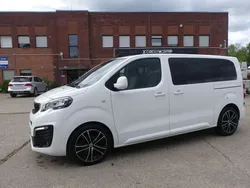Lack weiss banquise/typ aussen Gebraucht 2018 Peugeot Traveller Van / Kleinbus | 26.950 € (Superpreis)
