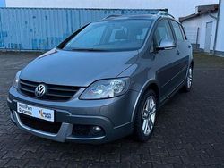 Grau Gebraucht 2007 VW Golf Plus Cross Van / Kleinbus | 6.880 € (Fairer Preis)