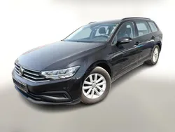 Deep black perleffekt Gebraucht 2019 VW Passat Kombi | 19.834 € (Fairer Preis)