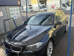 Grau Gebraucht 2013 BMW 520 Sport Line Kombi | 12.600 € (Fairer Preis)