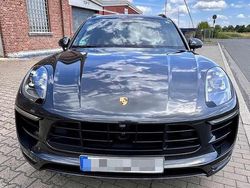 Grau Gebraucht 2018 Porsche Macan GTS Sport SUV | 54.900 € (Fairer Preis)