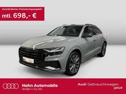 Grau Gebraucht 2022 Audi Q8 Competition SUV | 65.970 € (Fairer Preis)