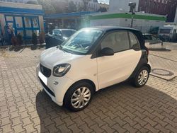 Schwarz Gebraucht 2016 Smart ForTwo Coupé Coupé | 4.499 €
