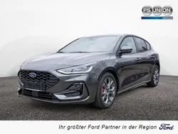 Magnetic grau Neu 2025 Ford Focus ST-Line Limousine | 25.000 € (Guter Preis)