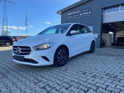 Polarweiss Gebraucht 2020 Mercedes B200 Style Van / Kleinbus | 20.300 € (Fairer Preis)